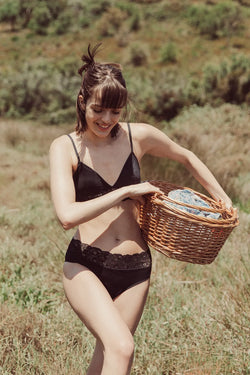 Anthéia-Tanga in Schwarz